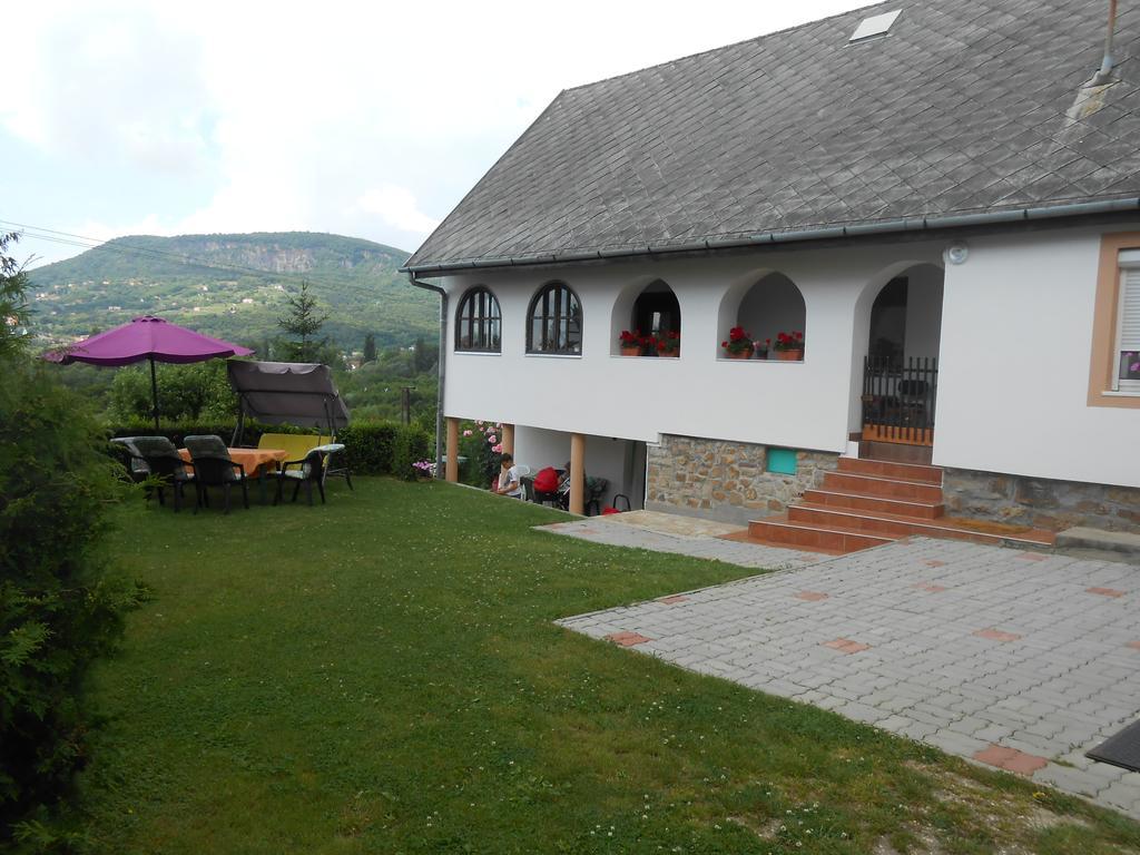 Panorama Holiday Home Badacsonyors Luaran gambar